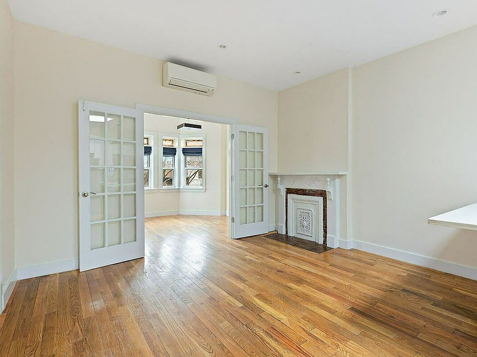 1st image of 471 Mac Donough St #3
