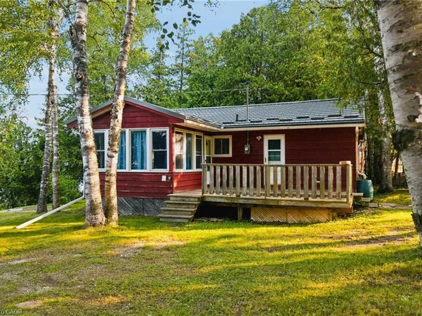 68 Shore Rd N, Saugeen 29, ON N0H 2G0
