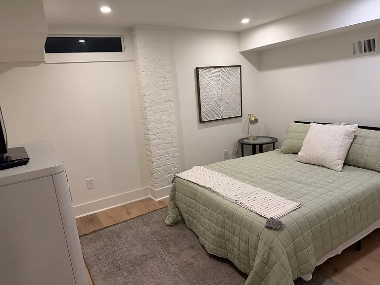 1305 Fairview Rd NE #1 — Photo 11