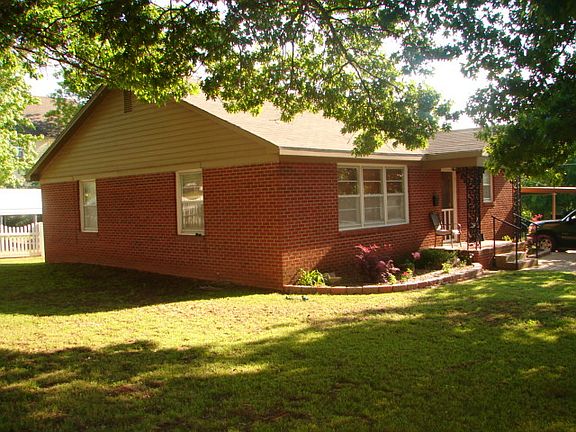 2nd image of 207 E Juanita St