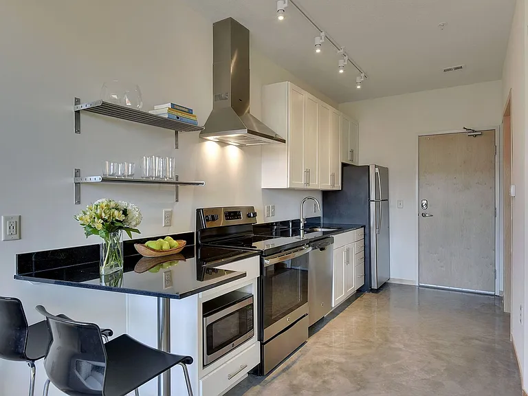 NoLo Living — Photo 108