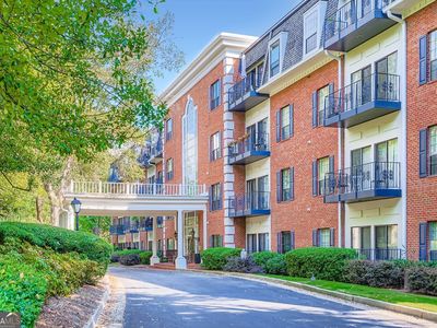 2921 Lenox Rd NE Unit 205, Atlanta, GA, 30324