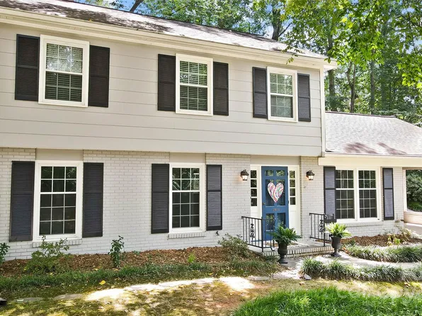 3814 Chandworth Rd, Charlotte, NC 28210