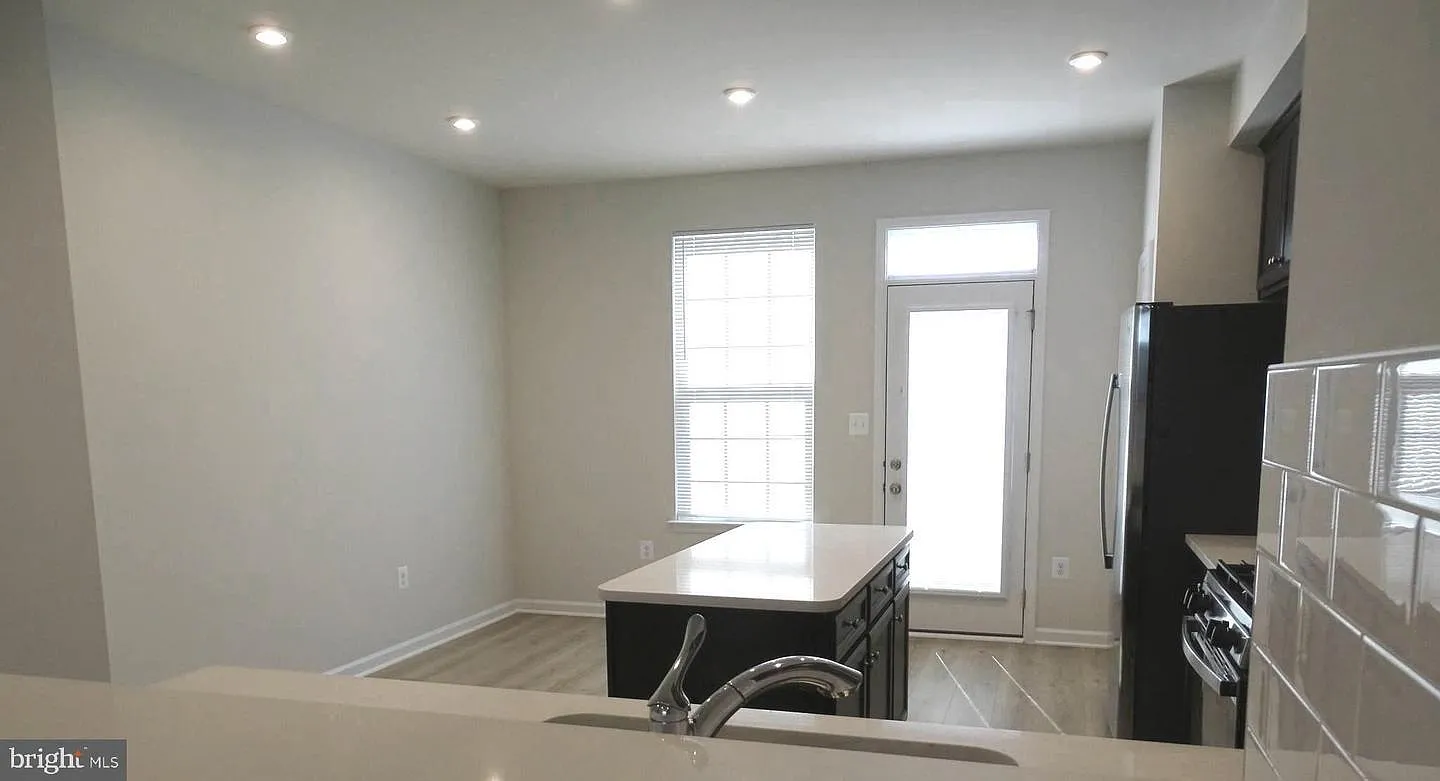 1024 Trestle Drive - 1 — Photo 3