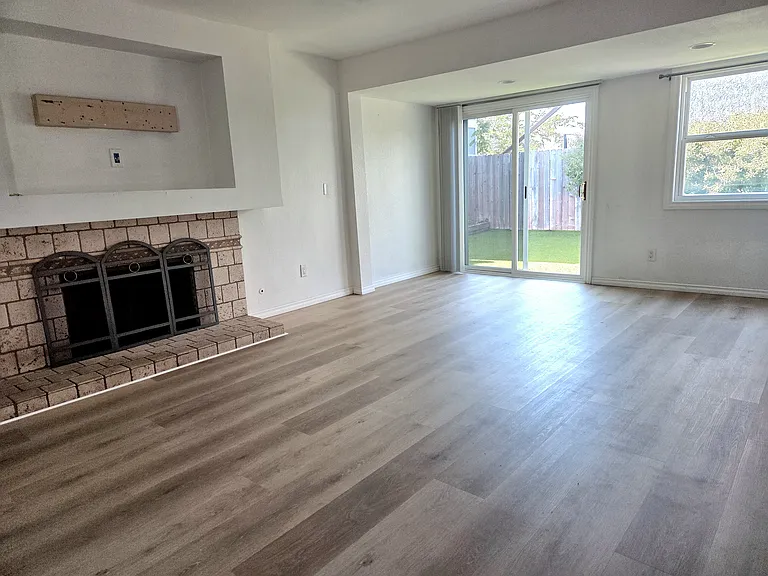 4841 Pearce Dr #A — Photo 10