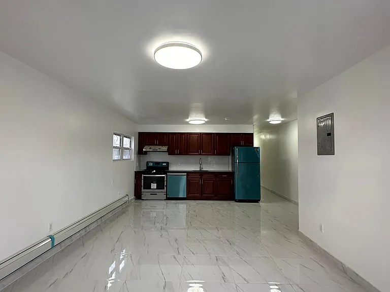 117 Winham Ave #2 — Photo 1