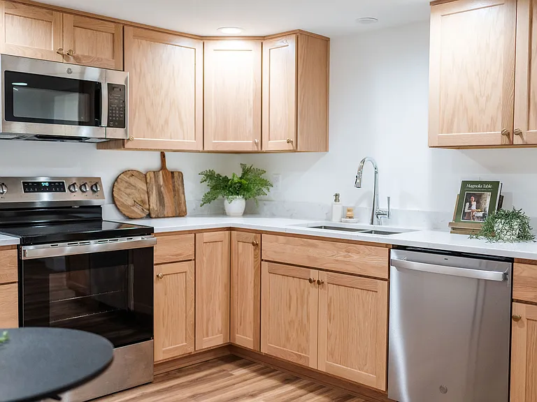 2146 E Browning Ave #1 — Photo 2