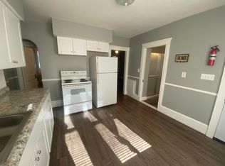 130 Hatfield St #2R, Pawtucket, RI 02861