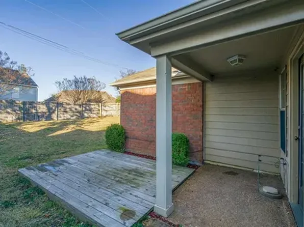 8960 Fulton Ln, Cordova, TN