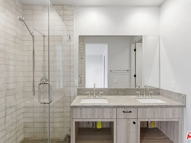 1605 N Arla Way — Photo 15