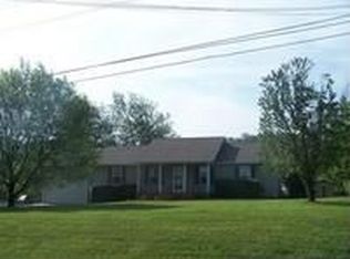 3445 Officers Chapel Rd, Cookeville, TN 38506