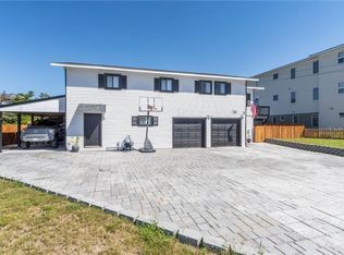 2904 Sandpiper Rd, Virginia Beach, VA 23456