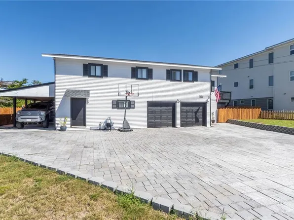 2904 Sandpiper Rd, Virginia Beach, VA 23456