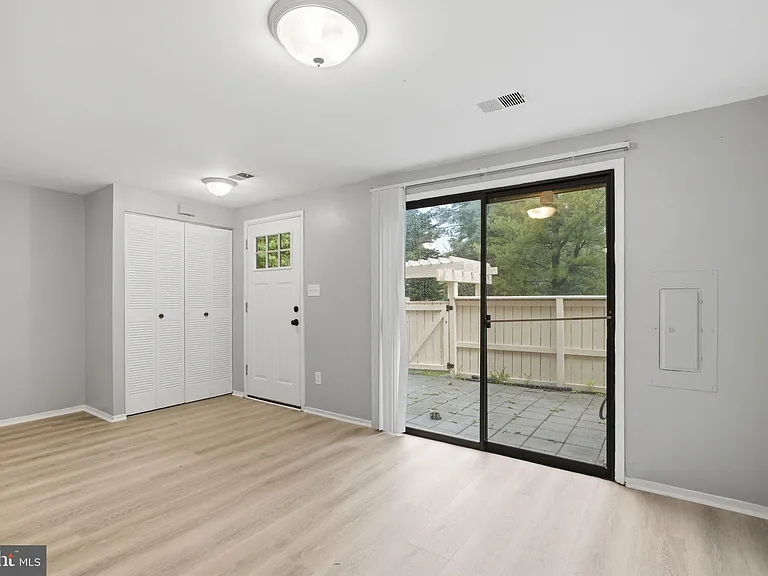 8874 Welbeck Way — Photo 10
