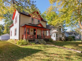 1118 Lane Blvd, Kalamazoo, MI 49001