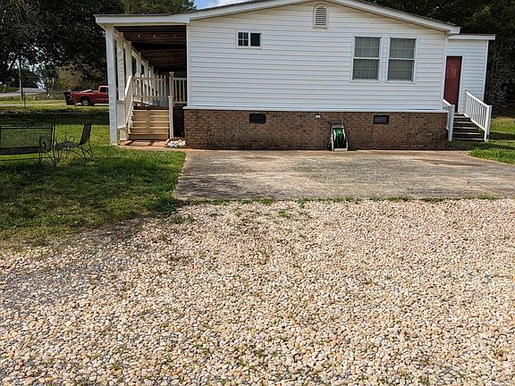 Parking and side entrance