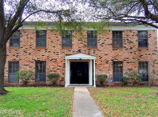 16502 Quail Park Dr, Missouri City, TX 77489