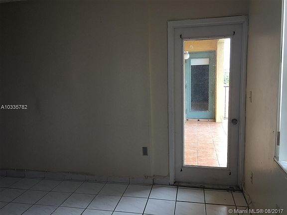 4th image of 5755 W 20th Ave #Avenue407