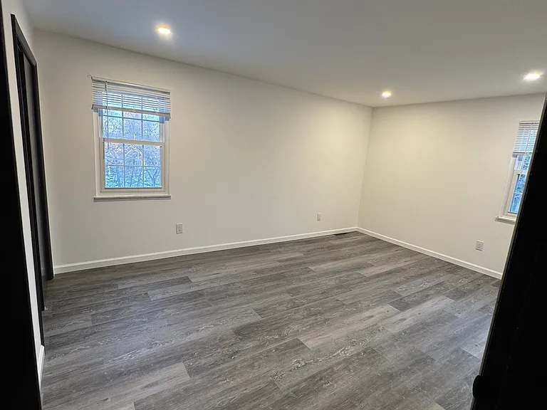 372 Sunset Rd — Photo 18