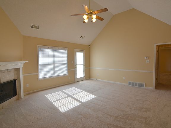 3rd image of 7963 Jills Creek Dr