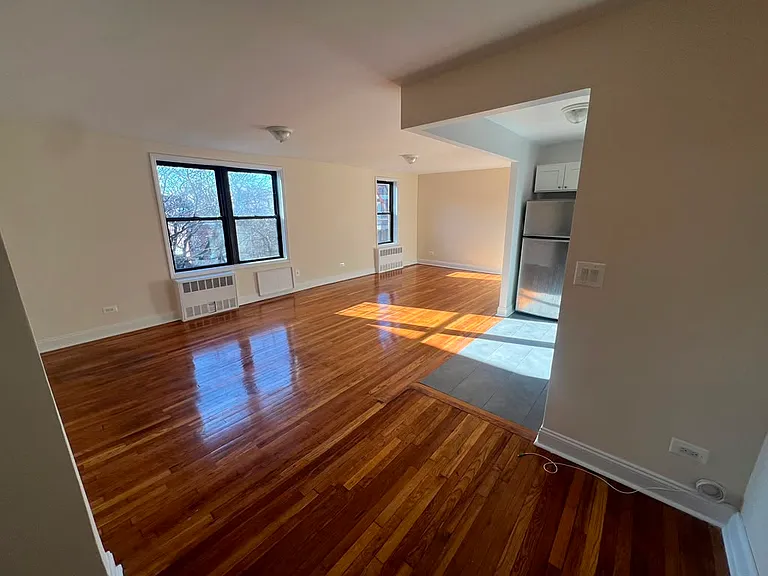 14454 Roosevelt Ave #1F — Photo 6