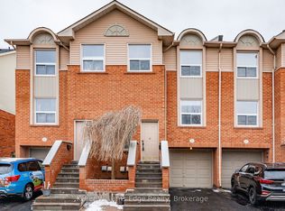 1570 Reeves Gate #2, Oakville, ON L6M 3J3