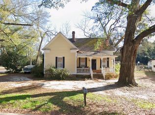 324 N Lee St, Bishopville, SC 29010
