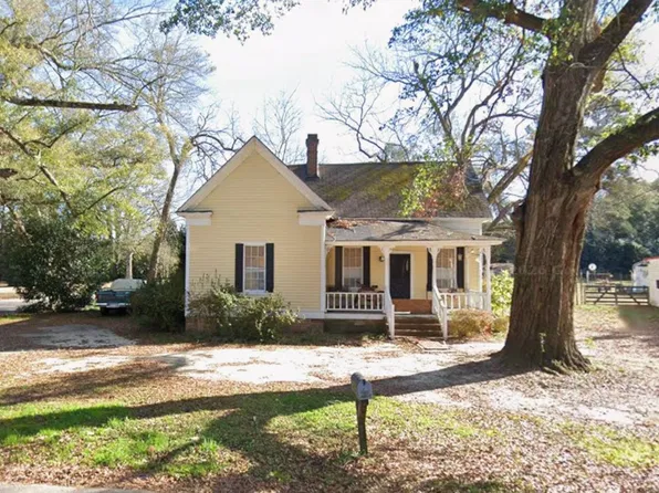 324 N Lee St, Bishopville, SC 29010