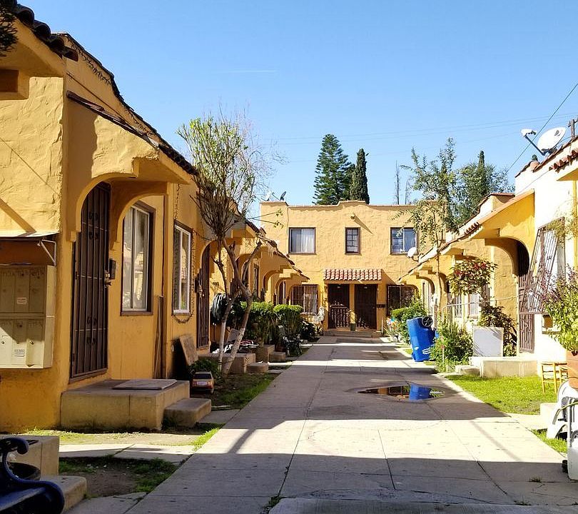 2nd image of 947 3/4 S Bonnie Beach Pl #10933962