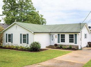 848 N Pope Lick Rd, Middletown, KY 40243