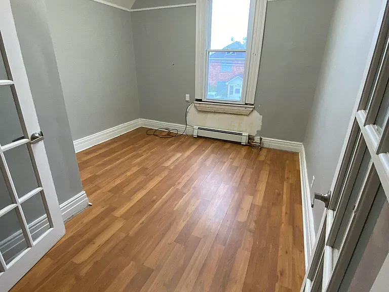 334 Albert St E #2 — Photo 4