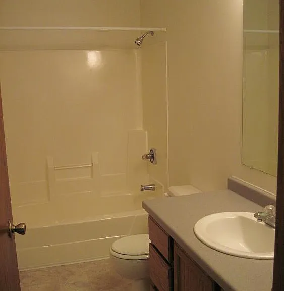 1125 Mark Ave #12 — Photo 2