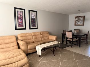 612 Fairhope Ave #F, Fairhope, AL 36532
