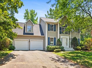 78 Walek Farms Rd, Manchester, CT 06040