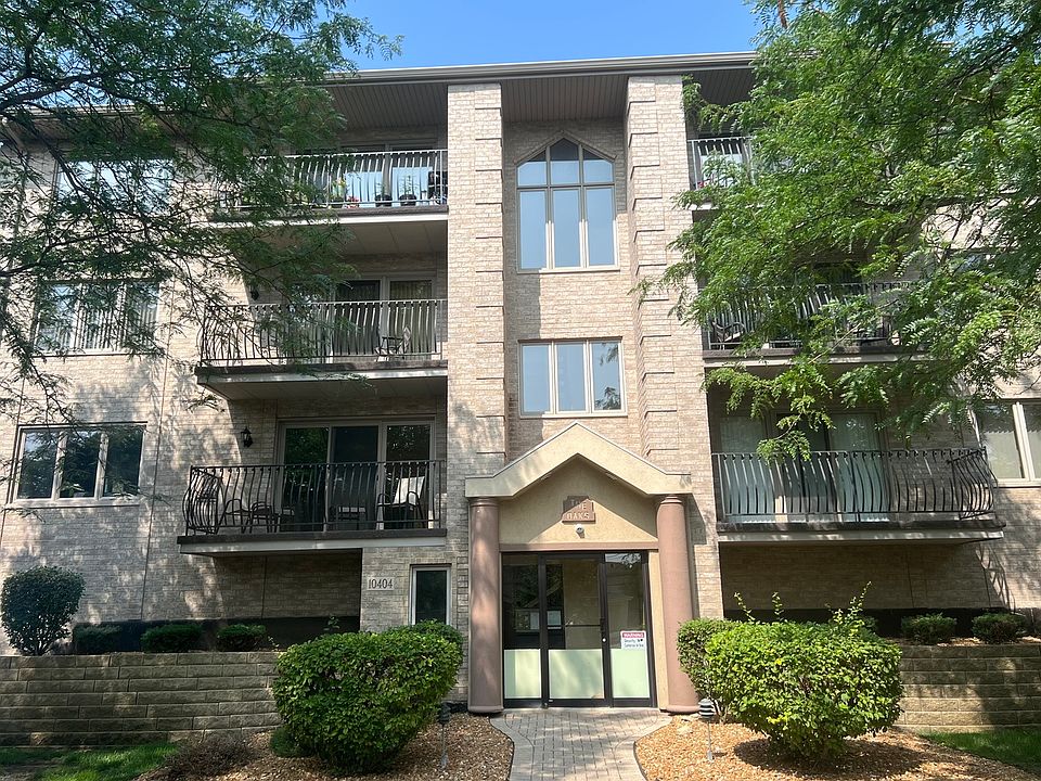 1st image of 10404 S Keating Ave APT 3G