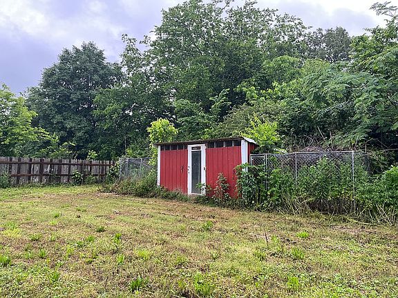 8’ X 15’ Chicken Coop 