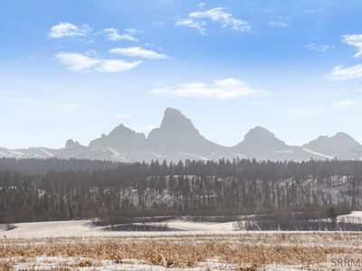 2790 Pheasant Dr, Tetonia, ID, 83452