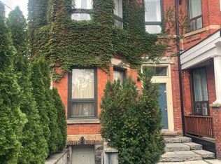 13 Grange Ave Rear 202, Toronto, ON M5T 1C6