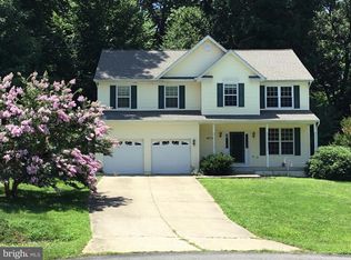 8075 Settle Ct, Waldorf, MD 20603