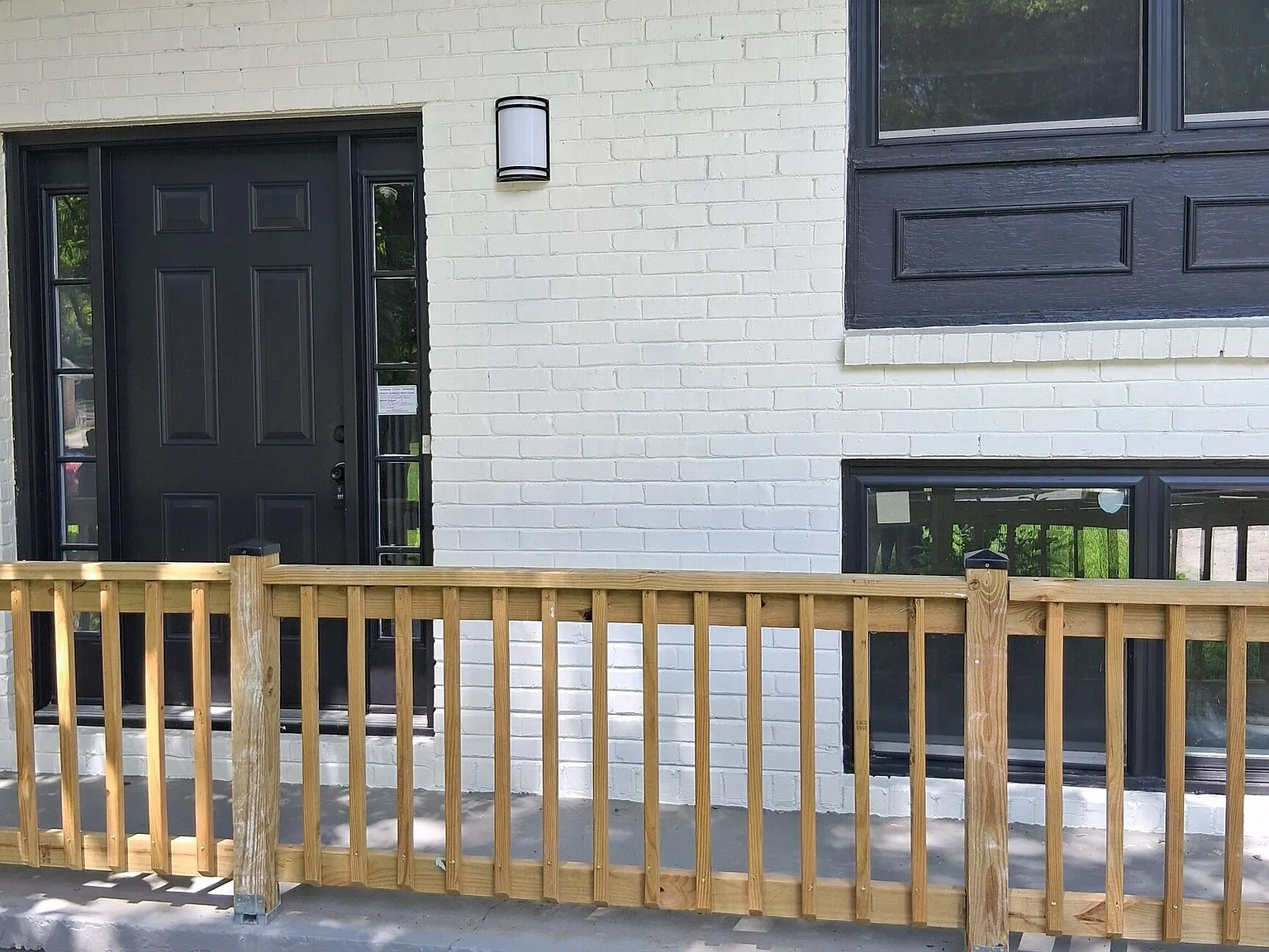 3 bed, 1.5 bath, 1600 sqft, $1,595 — Photo 4