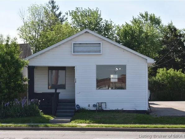 714 E 10th Street, Jeffersonville, IN 47130
