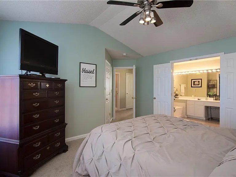 2507 Timbercreek Cir — Photo 18
