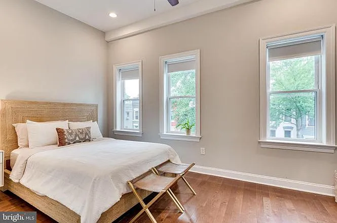 1622 Gales St NE — Photo 46