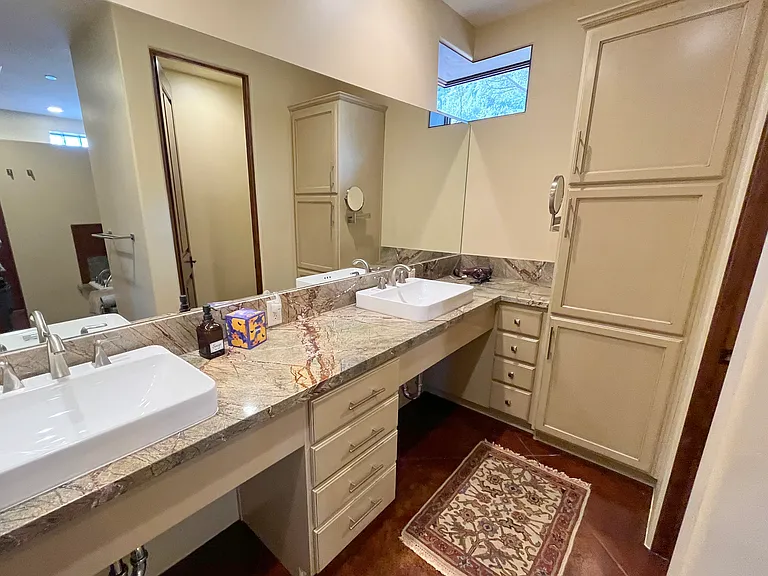 Master Suite 3 On-Suite Bathroom Vanity