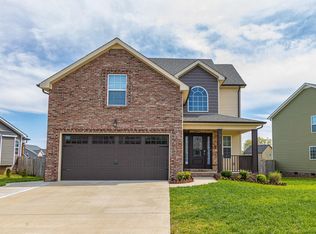 719 Crestone Ln, Clarksville, TN 37042