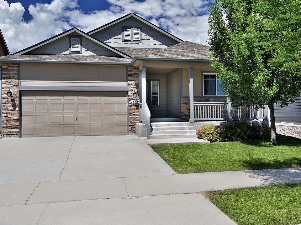 Ranch Home in Maple Hill