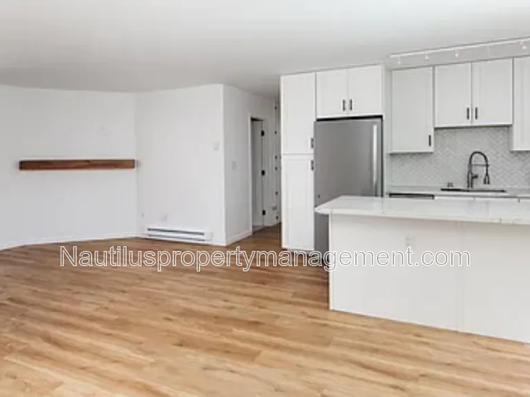 825 Balboa Ave #107 — Photo 3