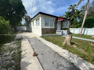 1529 NW 50th St #F, Miami, FL 33142