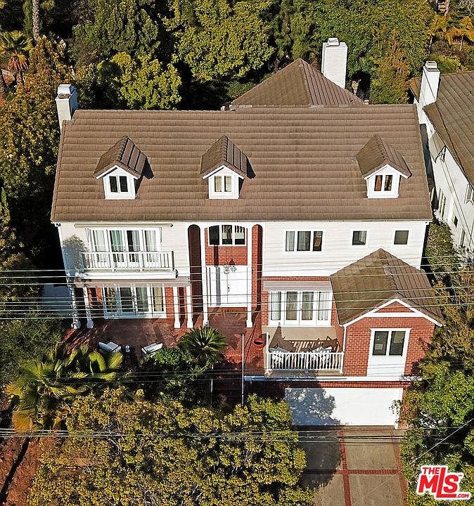 1st image of 224 N Kenter Ave
