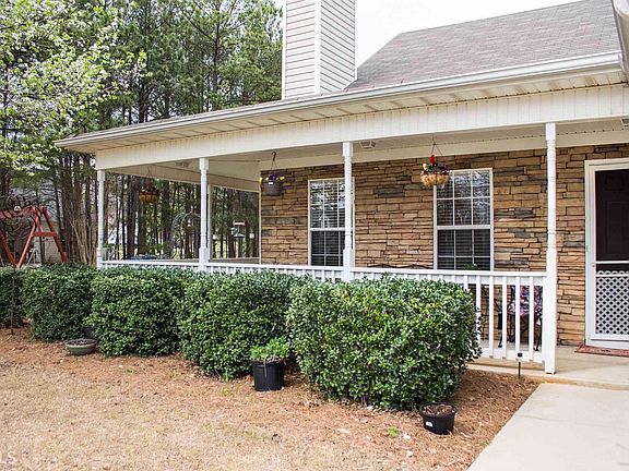 4th image of this home